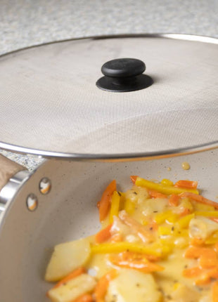 Dishwasher safe stainless steel oil splatter guard for kitchen use