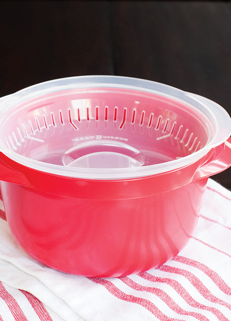Nordic Ware Multi Boiler Microwave Cooker with Strainer Lid, 5.5-Cup Capacity
