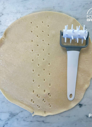 Fox Run Pastry and Pasta Wheels, Set of 5 Dough Cutter Tools