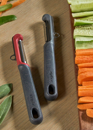 Zyliss 2 Piece Peeler Set - Universal and Soft Skin