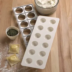 Fox Run Aluminum Ravioli Maker