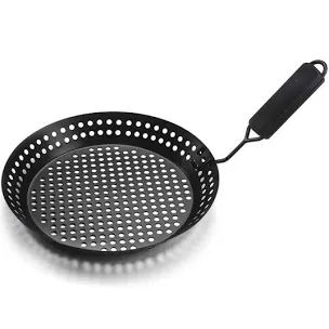 Outset Grill Skillet With Removable Handle, Non-Stick