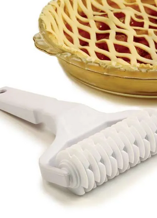 PIE TOP / PASTRY LATTICE CUTTER