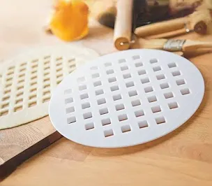 Fox Run Lattice Pie Top Cutter