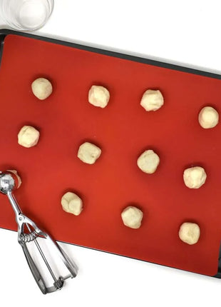 SILICONE BAKING MAT, 12″ X 16″
