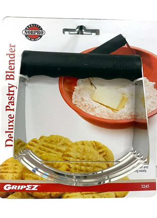 GRIP-EZ PASTRY BLENDER, BLACK