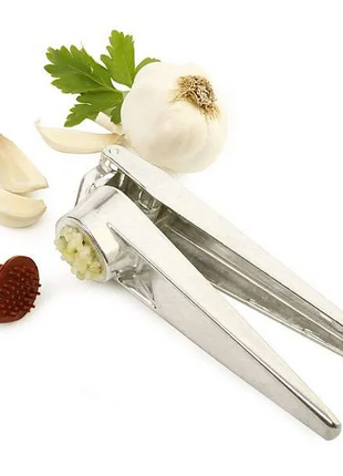GARLIC PRESS W/CLEANER