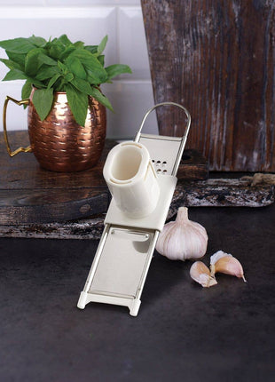 Fantes Uncle Cristian’s Garlic Slicer And Grater