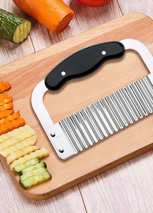 HIC Kitchen Crinkle-Cut Wave Slicer